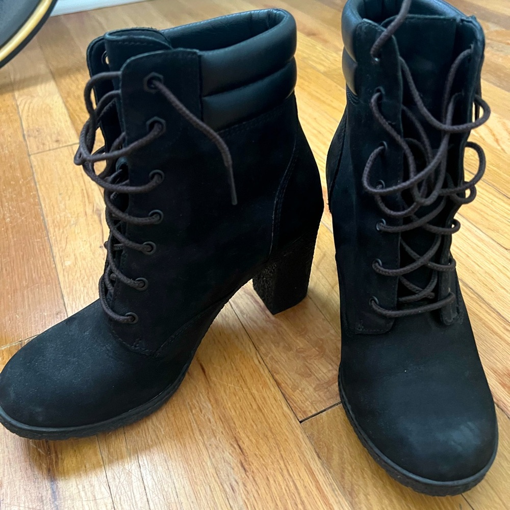 Timberland Lace-Up Black Heeled Boots